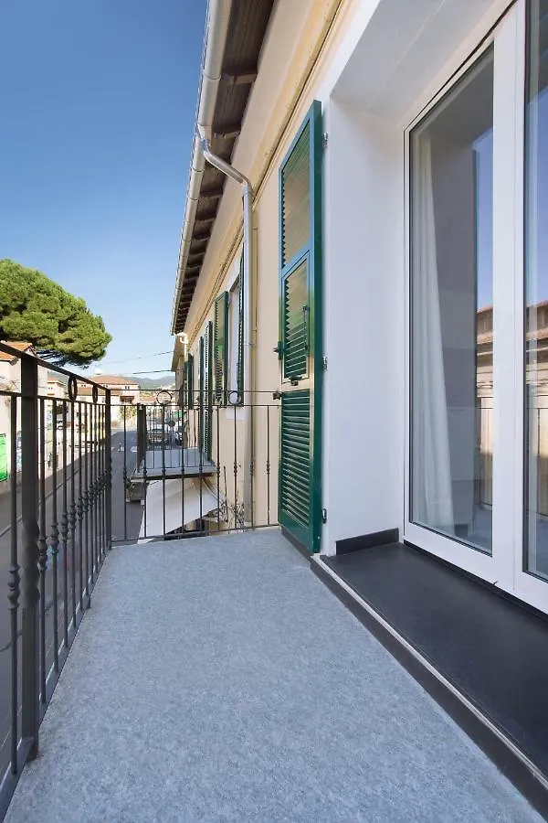 Residence Serenella - Dependance Diano Marina Aparthotel