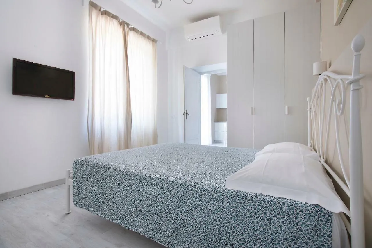 Residence Serenella - Dependance Diano Marina Lejlighedshotel